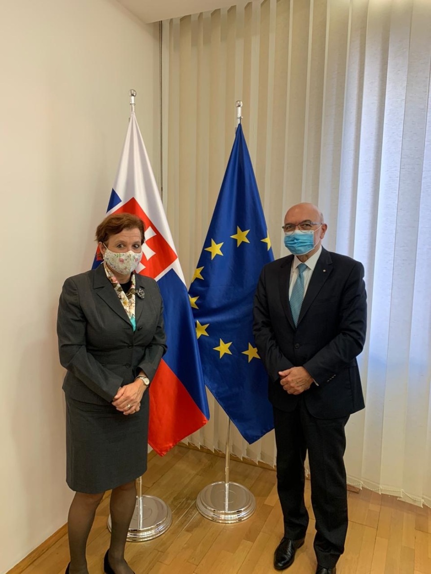 Μπρατισλάβα: Συνάντηση Φραγκογιάννη με την Σλοβάκα ομόλογό του