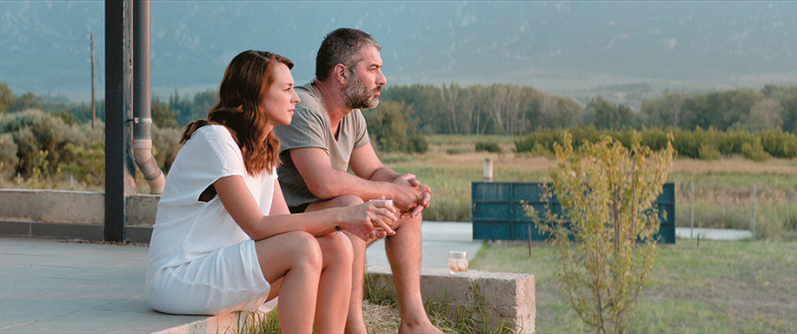 Τι δουλειά έχει ένας Μπισμπίκης στις «Άγριες Μέλισσες»;