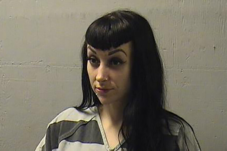 Συνελήφθη ιερέας επειδή έκανε... σαδομαζοχιστικό τρίο στο ιερό εκκλησίας της Λουιζιάνα!