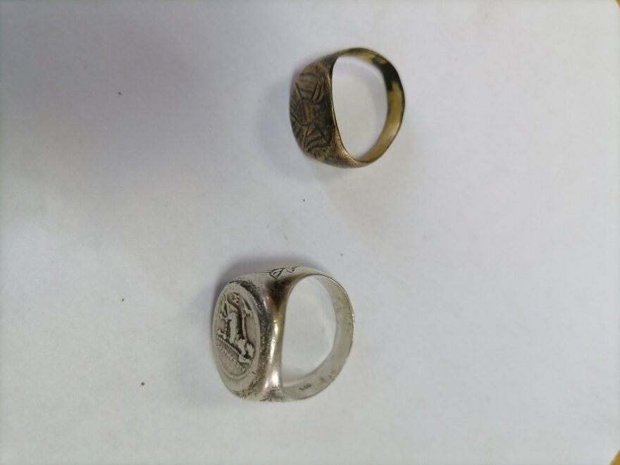 Τον έπιασαν στις Σέρρες με αρχαία νομίσματα, όπλα και ναρκωτικά