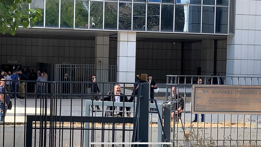 Δίκη ΧΑ - Αμετανόητος ο Λαγός: Θα τους κάνω να μην ξέρουν από πού θα φύγουν