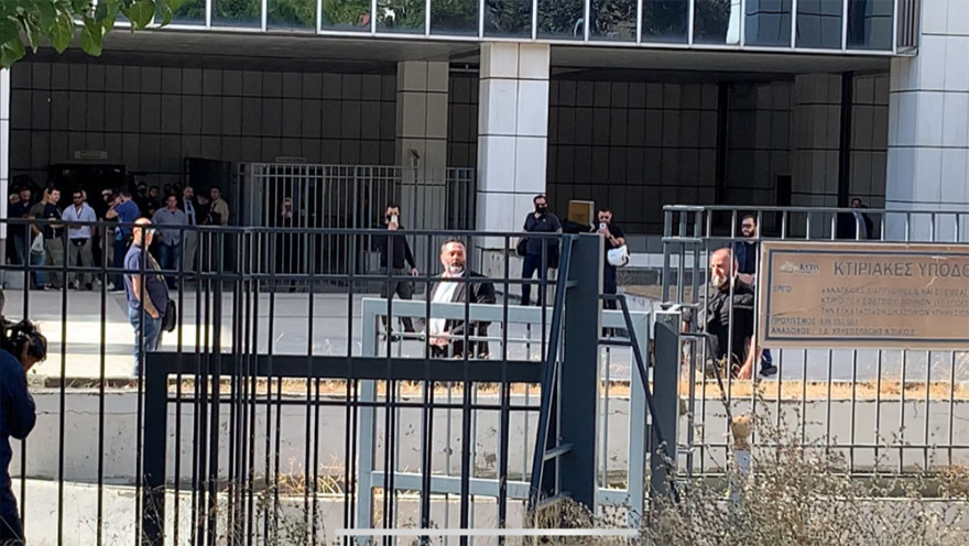 Δίκη ΧΑ - Αμετανόητος ο Λαγός: Θα τους κάνω να μην ξέρουν από πού θα φύγουν