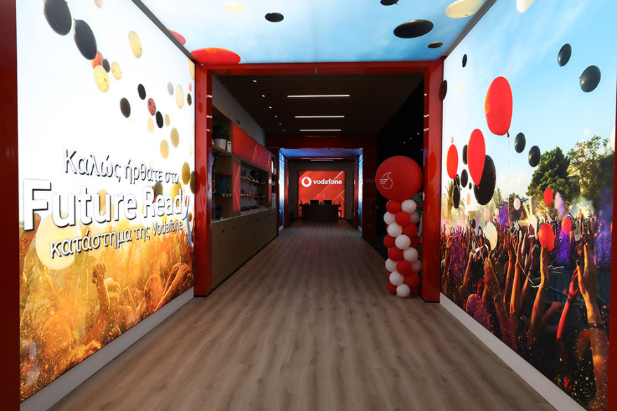 Το νέο Future Ready κατάστημα της Vodafone φέρνει το μέλλον πιο κοντά σε όλους μέσα από μια συναρπαστική εμπειρία τεχνολογίας