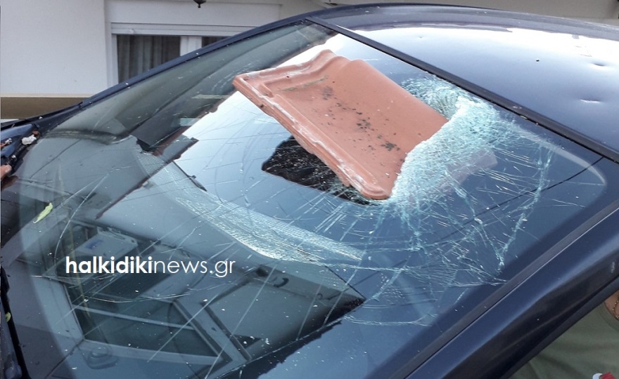 Χαλκιδική: Καταστροφές από ανεμοστρόβιλο στον Νέο Μαρμαρά 