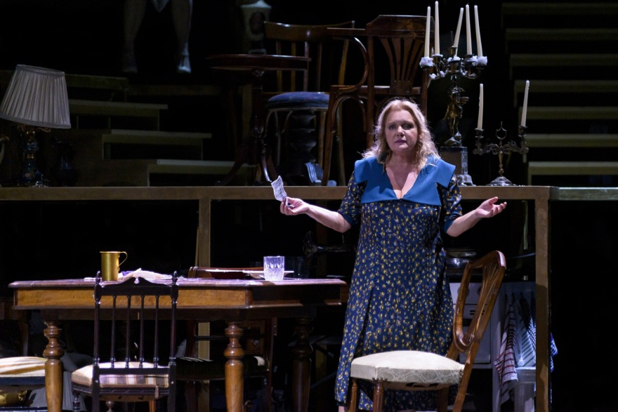 Μαρία Καβογιάννη - Μαρία Κίτσου: Πανέτοιμες να φορέσουν...«Το Τρίτο Στεφάνι»