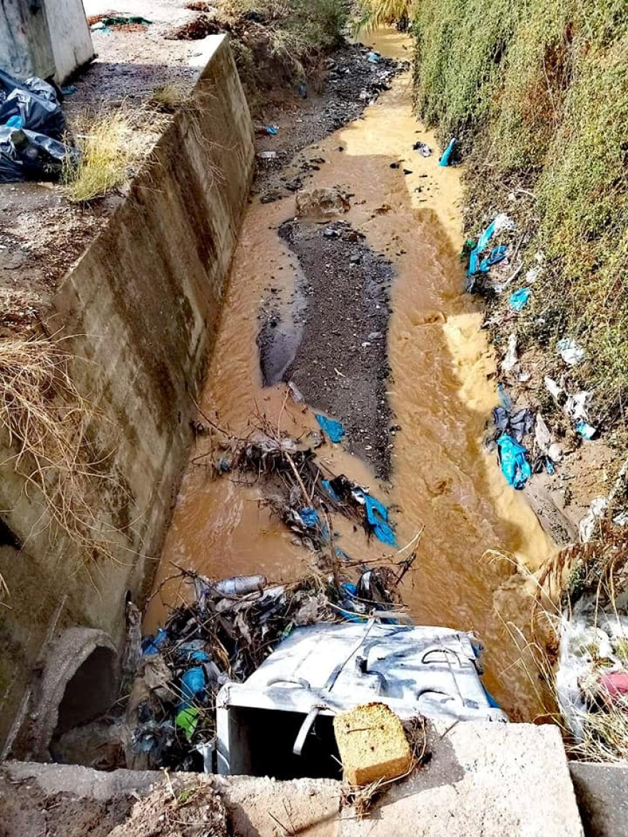 Υγειονομική βόμβα το ΚΥΤ της Μόριας που τυλίχθηκε στις φλόγες