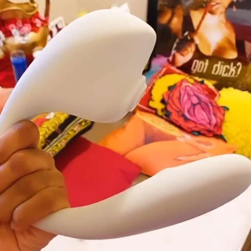 Λόρα Ντι Κάρλο: Η γυναίκα που άλλαξε την παγκόσμια βιομηχανία σεξουαλικών βοηθημάτων