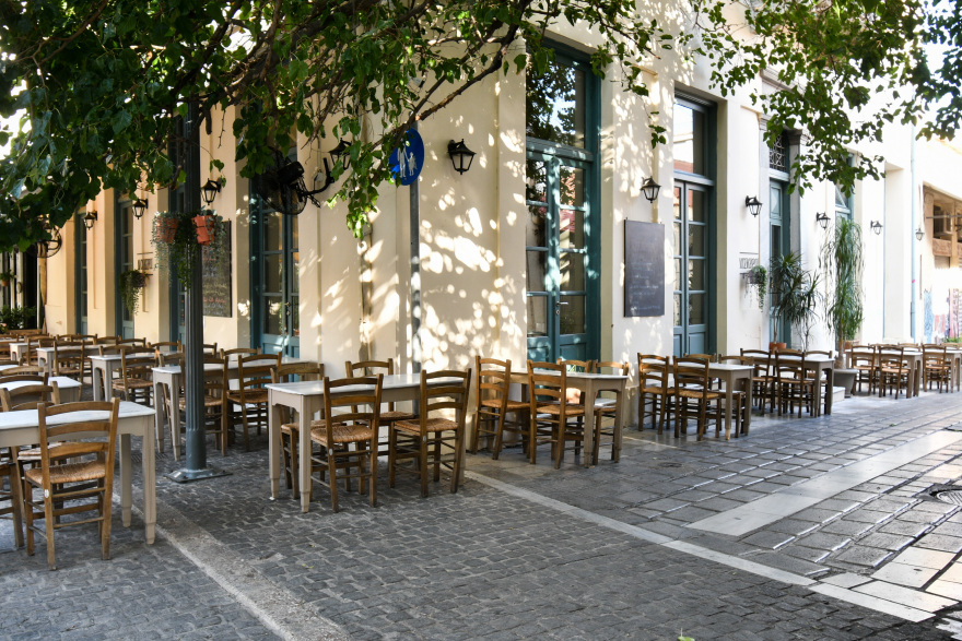 Κορωνοϊός - Κοζάνη: Ουρές για τα rapid test μετά το lockdown - Δείτε βίντεο