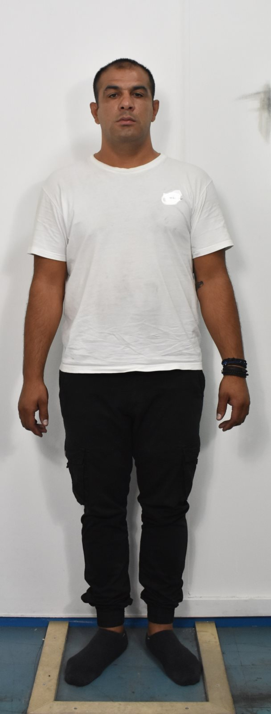 Κλέφτες «σήκωναν» χρήματα και κοσμήματα αφού έκαναν τους ενοικιαστές - Δείτε τις φωτογραφίες τους