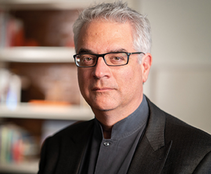 Κορωνοϊός: «Η ζωή θα επιστρέψει εκεί που ήταν το 2024» λέει Έλληνας καθηγητής του Yale