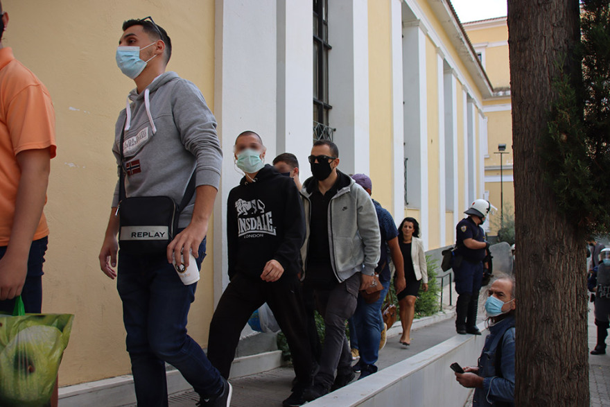 Στον ανακριτή ο 14χρονος που συνελήφθη στο μαθητικό συλλαλητήριο - Δείτε φωτογραφίες, βίντεο