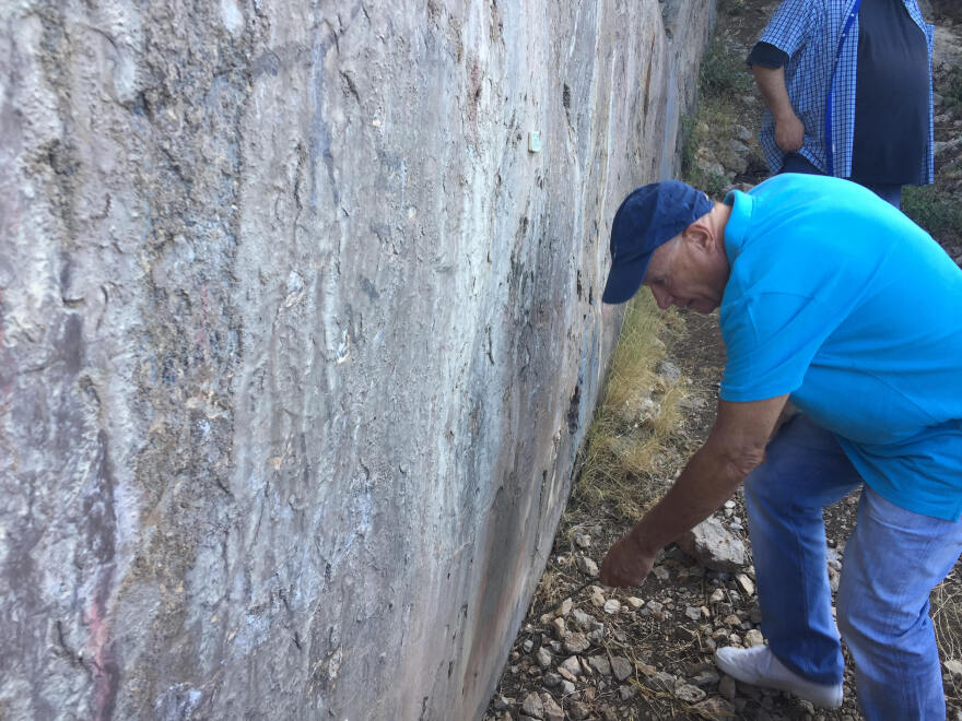 Σεισμός: Το protothema.gr στην ξενάγηση για το ρήγμα της Πάρνηθας 