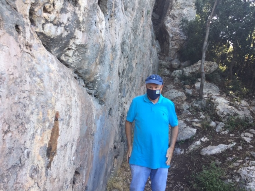 Σεισμός: Το protothema.gr στην ξενάγηση για το ρήγμα της Πάρνηθας 