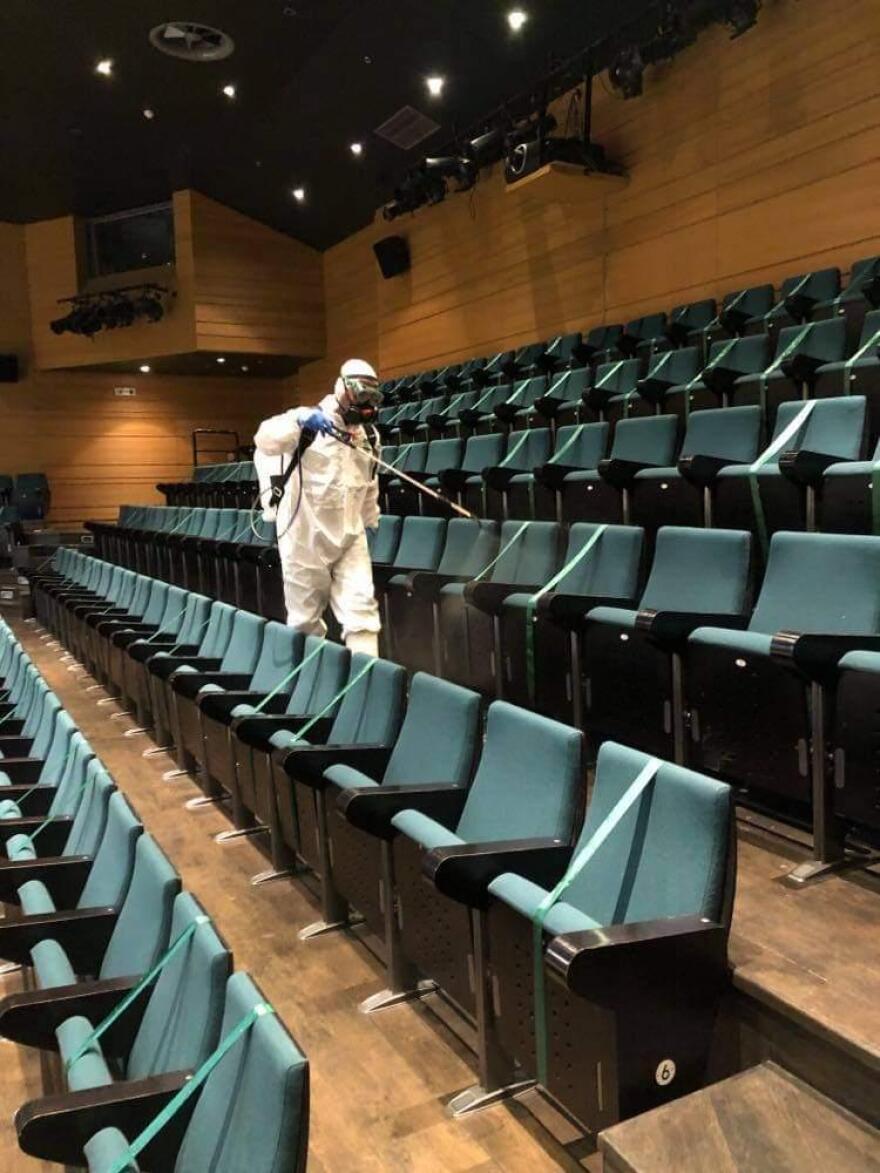 Θέατρα: Απαραίτητες οι επιδοτήσεις κενών θέσεων για να συνεχίσουν να λειτουργούν