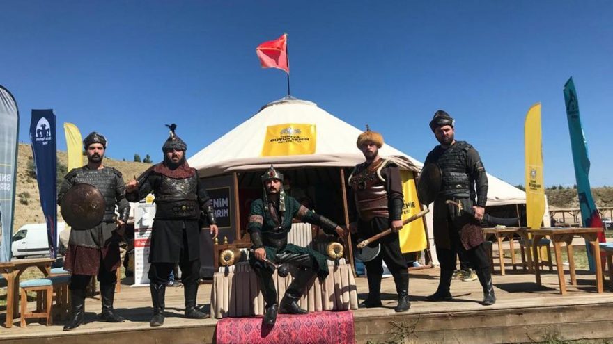 Η «Μάχη του Ματζικέρτ» και τα νέο-οθωμανικά σχέδια του Ερντογάν