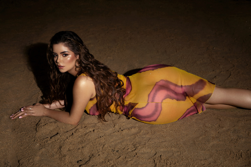 Ντέμι Ρόουζ: Η απόλυτη «Λολίτα του Instagram» πάλεψε πολύ για να συμφιλιωθεί με τον θάνατο των γονιών της μέσα σε 7 μήνες