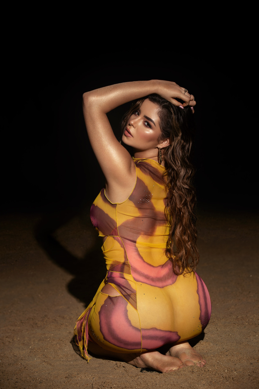 Ντέμι Ρόουζ: Η απόλυτη «Λολίτα του Instagram» πάλεψε πολύ για να συμφιλιωθεί με τον θάνατο των γονιών της μέσα σε 7 μήνες