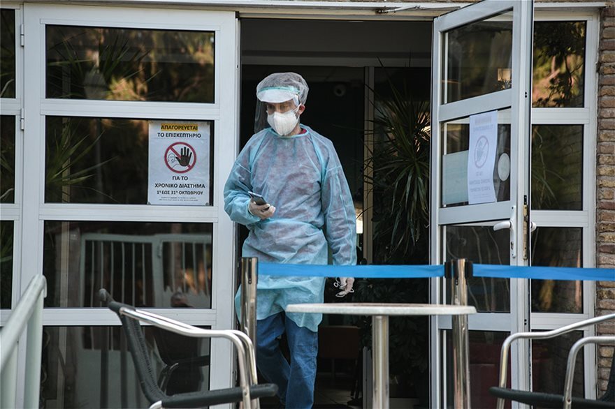 Δημήτρης Καμπανάρος: O αφοσιωμένος επιστήμονας που σόκαρε με την αυτοκτονία του για τα κρούσματα κορωνοϊού στο γηροκομείο