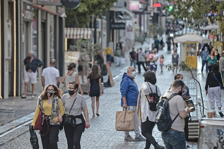 Μέτρα για τον κορωνοϊό: Αυτοψία στο κέντρο της Αθήνας - Σε πλήρη εφαρμογή οι «μάσκες παντού»