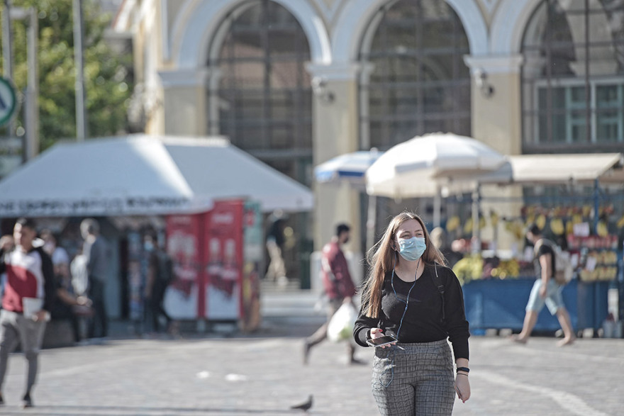 Μέτρα για τον κορωνοϊό: Αυτοψία στο κέντρο της Αθήνας - Σε πλήρη εφαρμογή οι «μάσκες παντού»