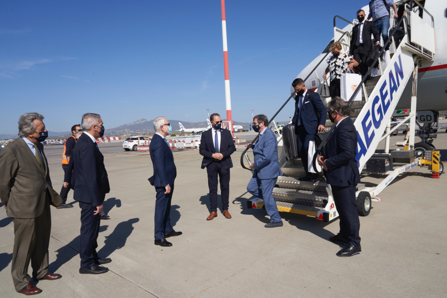 Ο Δήμος Αθηναίων τιμά τον Νίκο Αναστασιάδη με το Χρυσό Μετάλλιο Αξίας της Πόλεως των Αθηνών