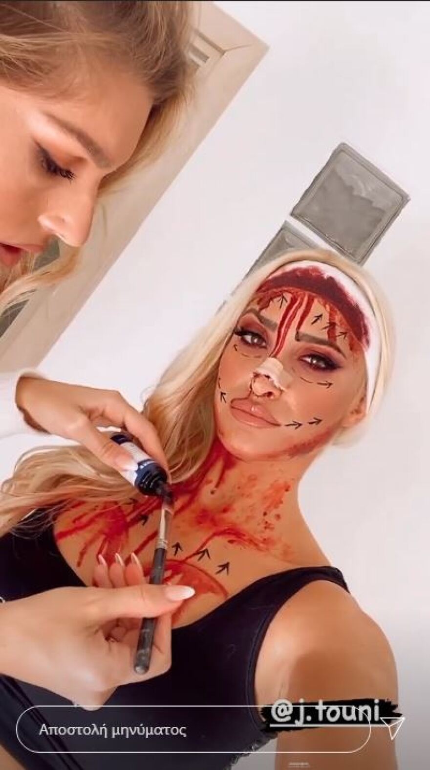 Ιωάννα Τούνη: Επέστρεψε στη Θεσσαλονίκη… και γιορτάζει αιματοβαμμένη (εγκαίρως) το Halloween