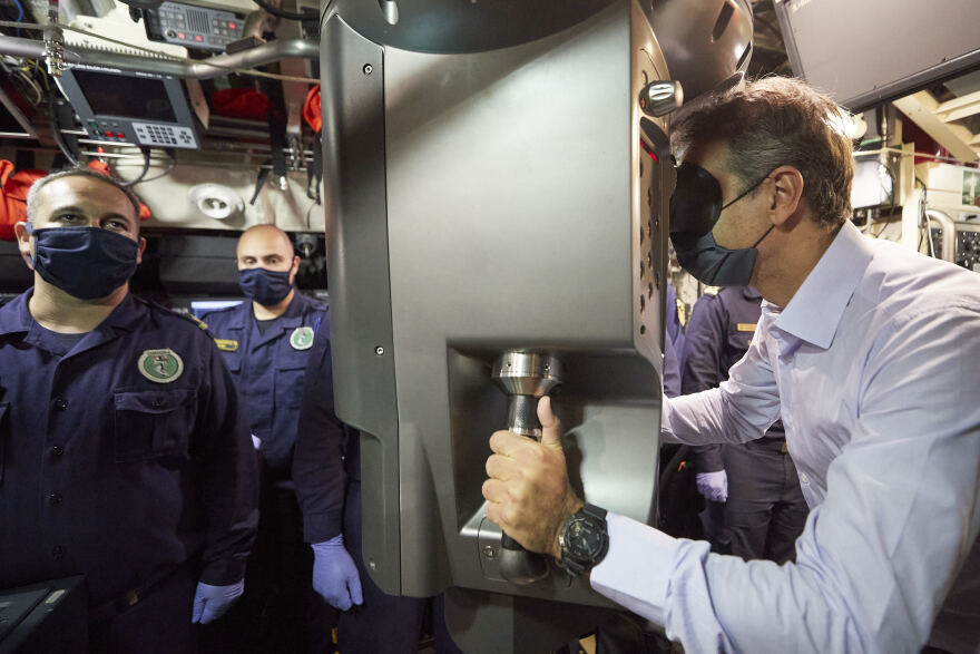 Μητσοτάκης: Στο υποβρύχιο «Κατσώνης» - Το «ευχαριστώ» για τις αόρατες ασπίδες