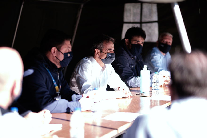 Στη Σάμο ο Μητσοτάκης: Χρέος μας να σταθούμε δίπλα στο νησί