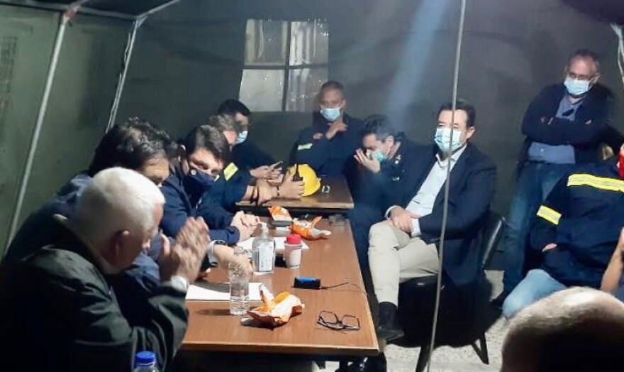 Σεισμός στη Σάμο: Σύσκεψη υπό τον Νίκο Χαρδαλιά στο Καρλόβασι