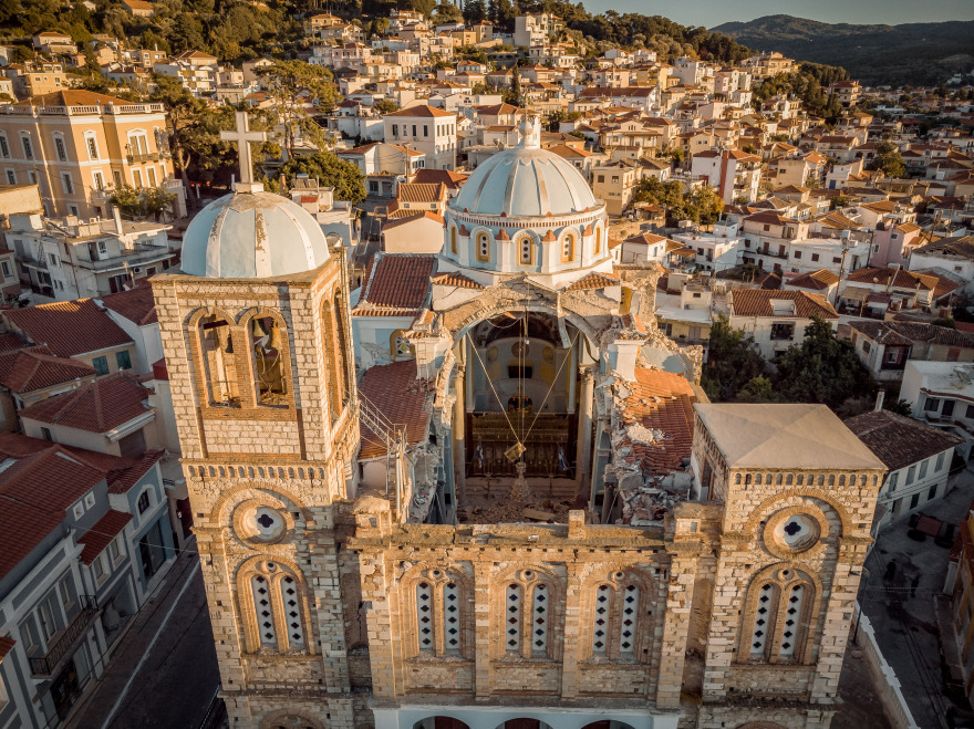 Σεισμός στη Σάμο - Συγκλονίζει η μητέρα της Κλαίρης: Αγκαλιάστε τα παιδιά σας, δεν γυρνάει πίσω ο χρόνος