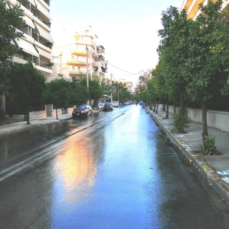 Δήμος Αθηναίων: Κυριακάτικη επιχείρηση καθαρισμού και απολύμανσης στον Βοτανικό (φωτό) 