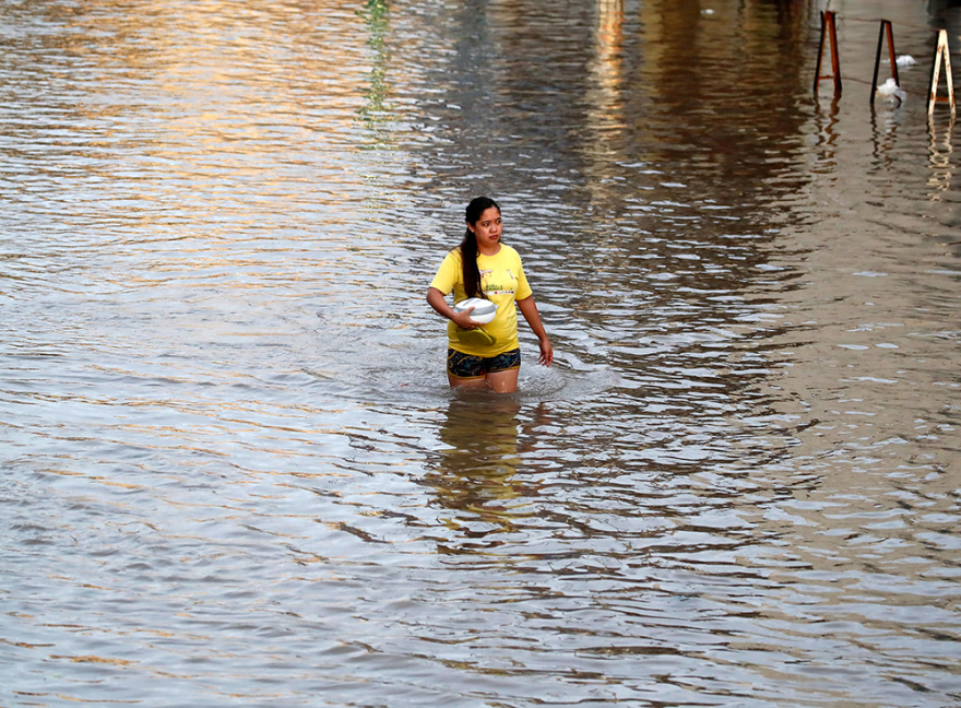Φιλιππίνες: Σαρωτικό το πέρασμα του τυφώνα «Γκόνι» - Τουλάχιστον τέσσερις νεκροί 
