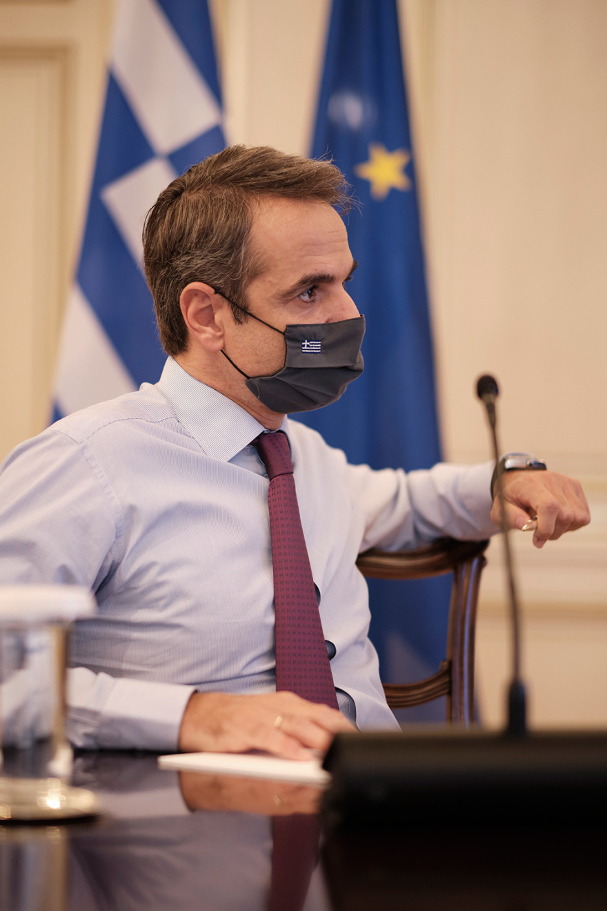 Μητσοτάκης στους βουλευτές της ΝΔ: Να «ενοχλείτε» την κυβέρνηση, όποτε βλέπετε αστοχίες