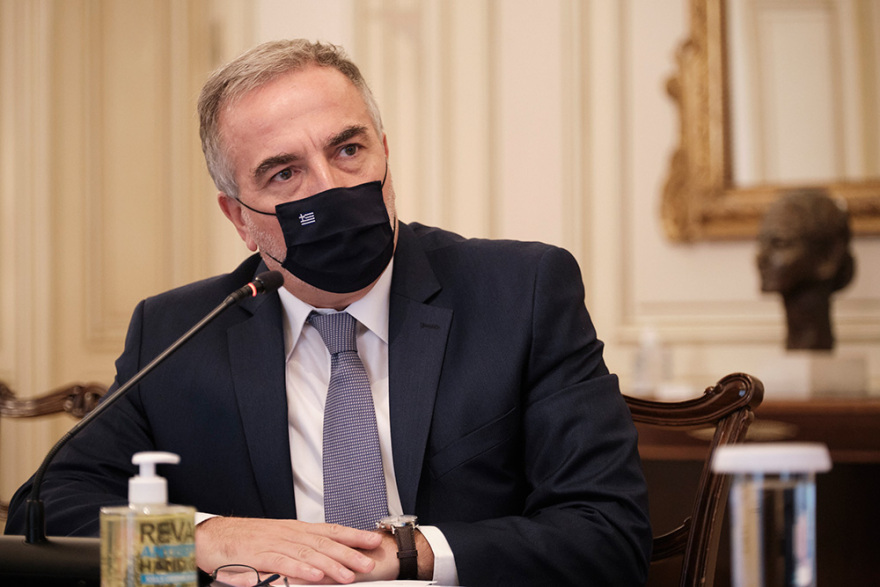 Μητσοτάκης στους βουλευτές της ΝΔ: Να «ενοχλείτε» την κυβέρνηση, όποτε βλέπετε αστοχίες