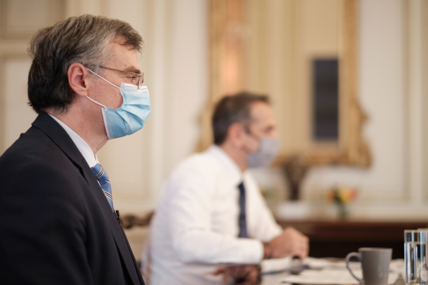 Κορωνοϊός - Τσιόδρας: Μας εκπλήσσει η ταχύτητα εξάπλωσης του ιού - Ερευνούμε αν έχει μεταλλαχθεί