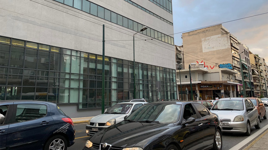 Lockdown: Όπου φύγει φύγει οι Αθηναίοι και σήμερα - Πήξιμο στην αγορά με «εικόνες Χριστουγέννων και Πάσχα»