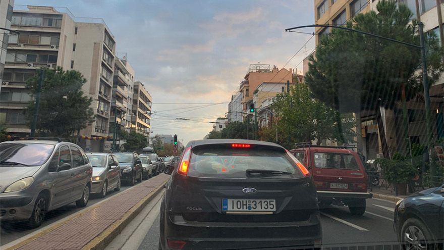 Lockdown: Όπου φύγει φύγει οι Αθηναίοι και σήμερα - Πήξιμο στην αγορά με «εικόνες Χριστουγέννων και Πάσχα»