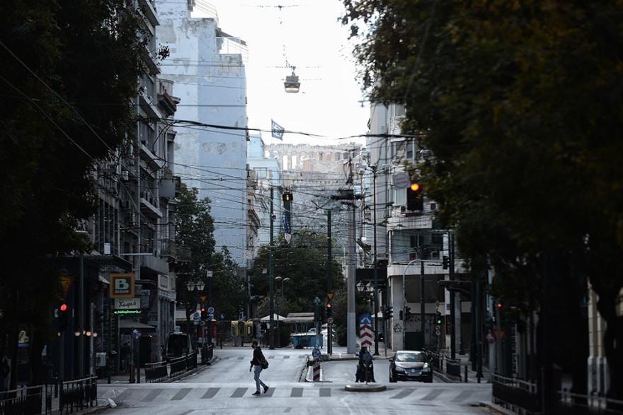 Lockdown: Πειθαρχημένοι οι πολίτες την πρώτη μέρα εφαρμογής των μέτρων