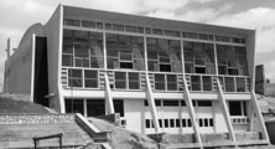 Δημήτρης Φατούρος: Ο ποιητής της αρχιτεκτονικής δεν μένει πια εδώ