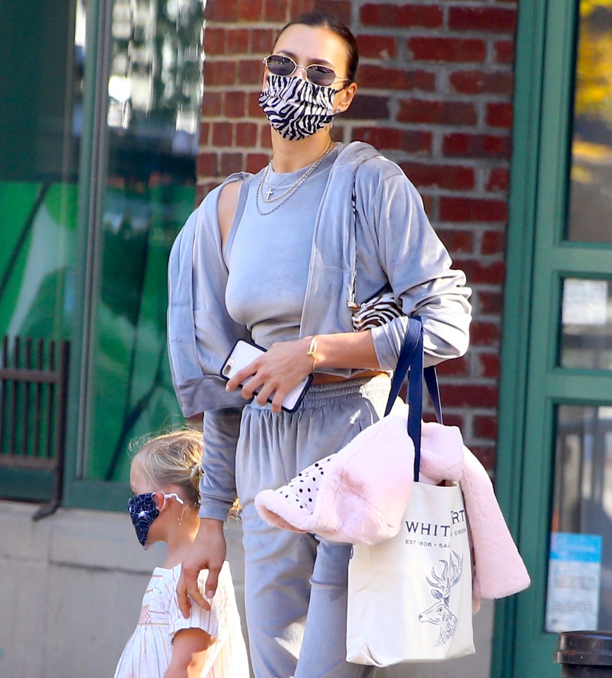 Ιρίνα Σάικ: Το άψογο στυλ μετράει ακόμη και στα χρόνια της πανδημίας