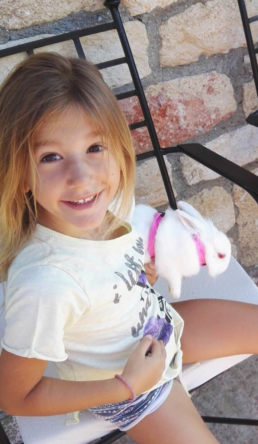 Ξεκίνησε το ταξίδι της ελπίδας: Έφυγε για το Τέξας σήμερα η μικρή Αναστασία 