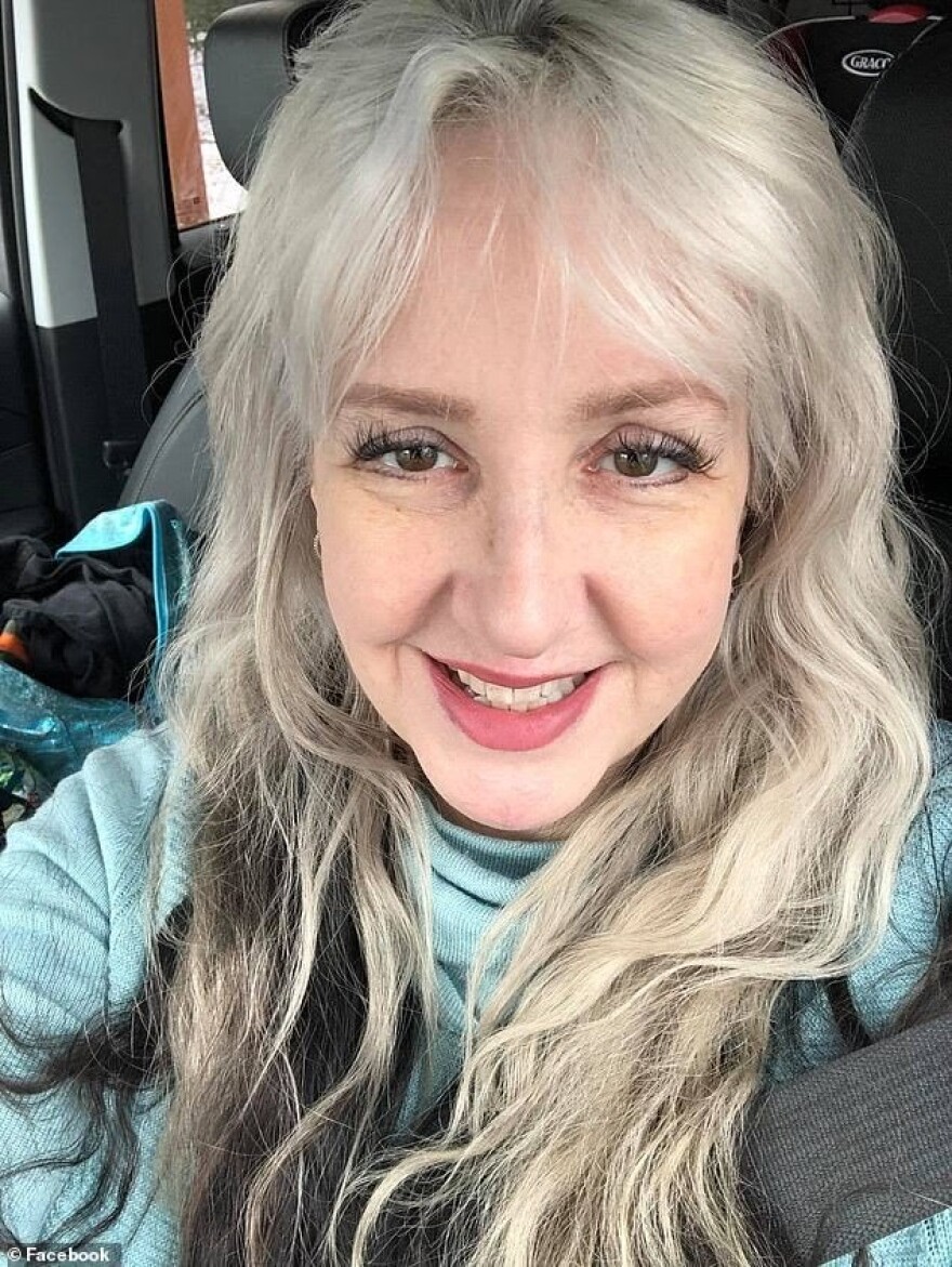 Ψυχολόγος σκότωσε τις δίδυμες κόρες της και αυτοκτόνησε εν μέσω άγριας μάχης για την κηδεμονία