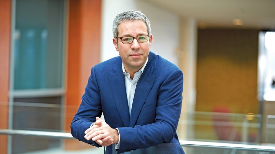 Πέντε Έλληνες στην πρώτη γραμμή της μάχης κατά του κορωνοϊού 