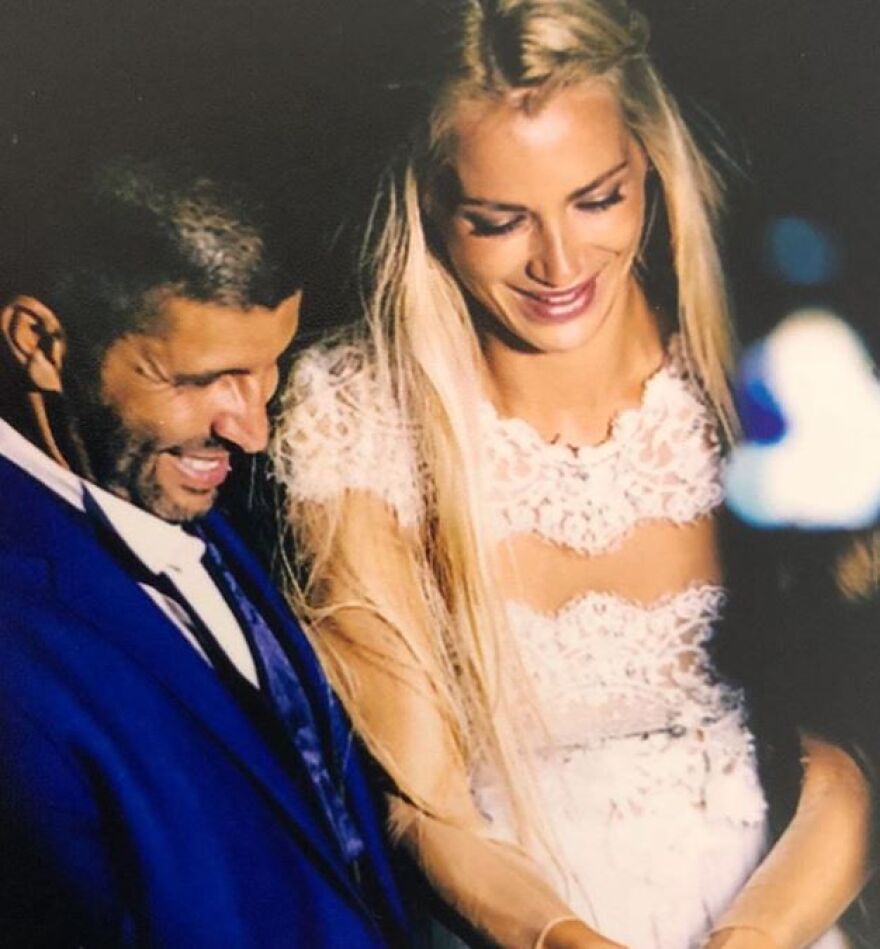 Βικτώρια Καρύδα: Οι φωτογραφίες με τον σύζυγό της και το συγκινητικό μήνυμά της