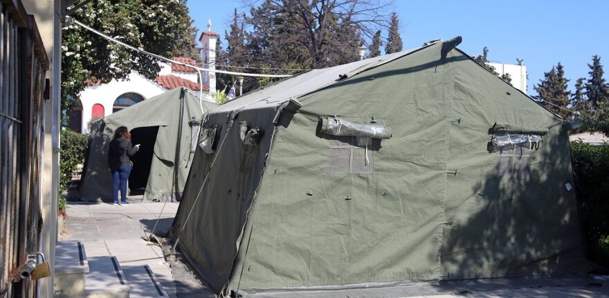 Κορωνοϊός: Φόβος για «εικόνες Μπέργκαμο» - Μάχη για να μην καταρρεύσει το ΕΣΥ στην πόλη