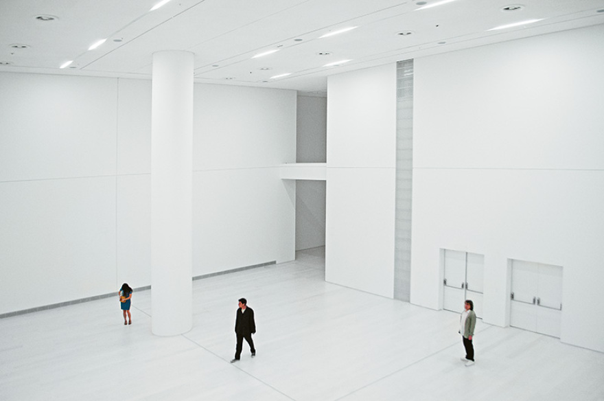 Καλλιόπη Κοντόζογλου: Πώς ένα εργοστάσιο έγινε μουσείο σύγχρονης  τέχνης