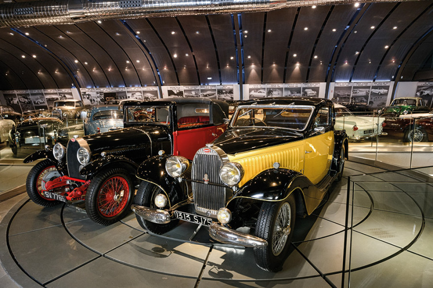 Θεόδωρος Χαραγκιώνης: Από τον οίκο Gucci στις «ντίβες» της ασφάλτου 