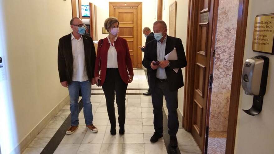 Πολυτεχνείο: Στον Τασούλα το ψήφισμα των «τριών» της αντιπολίτευσης 