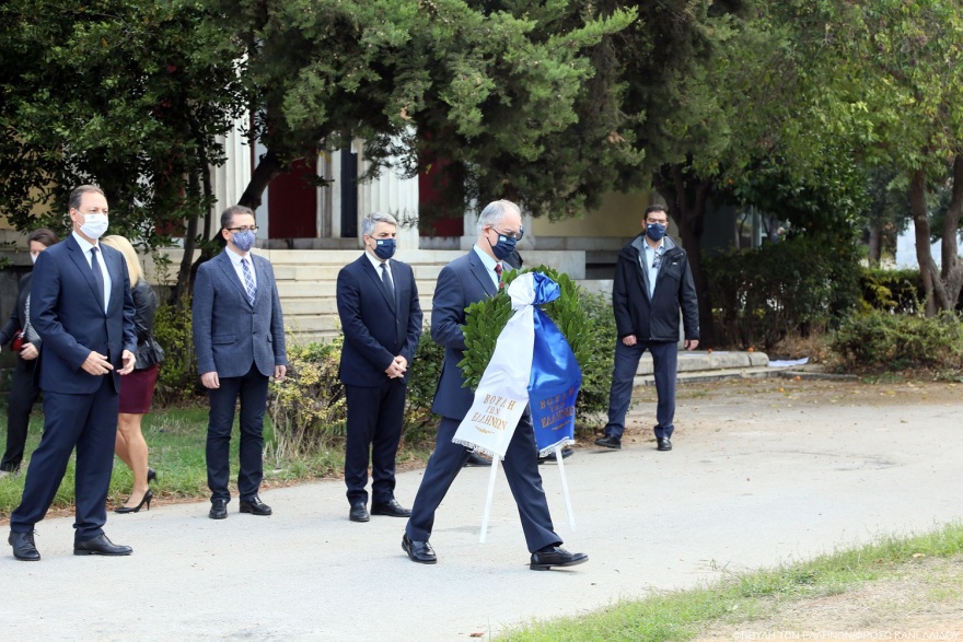 Πολυτεχνείο - Τασούλας: «Τιμώντας τη μνήμη των αγωνιστών, τιμούμε την αξία της ζωής»