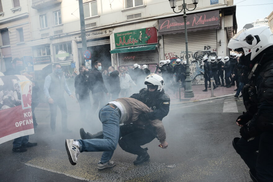 Πολυτεχνείο:  Οι τρεις «γύροι» του ΚΚΕ για το Πολυτεχνείο κόντρα στα μέτρα